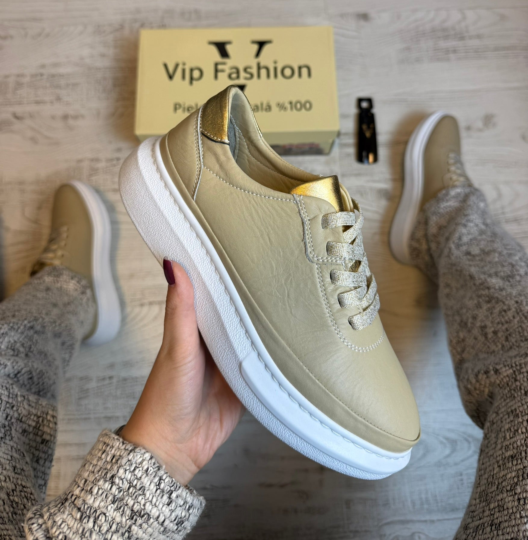 Pantofi din piele naturală pentru femei, eleganți, confortabili și rezistenți COD 900