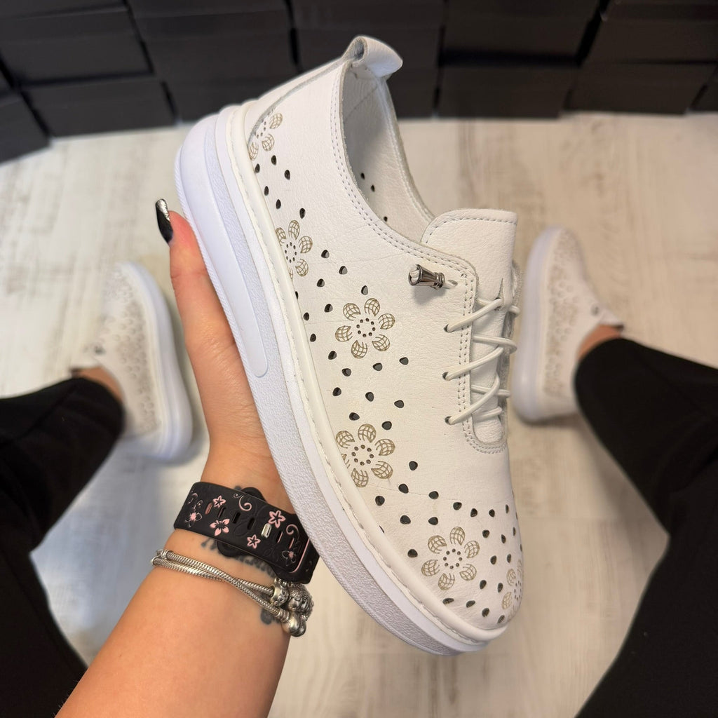 Pantofi damă casual cu șiret elasic din piele naturală White Cod 724