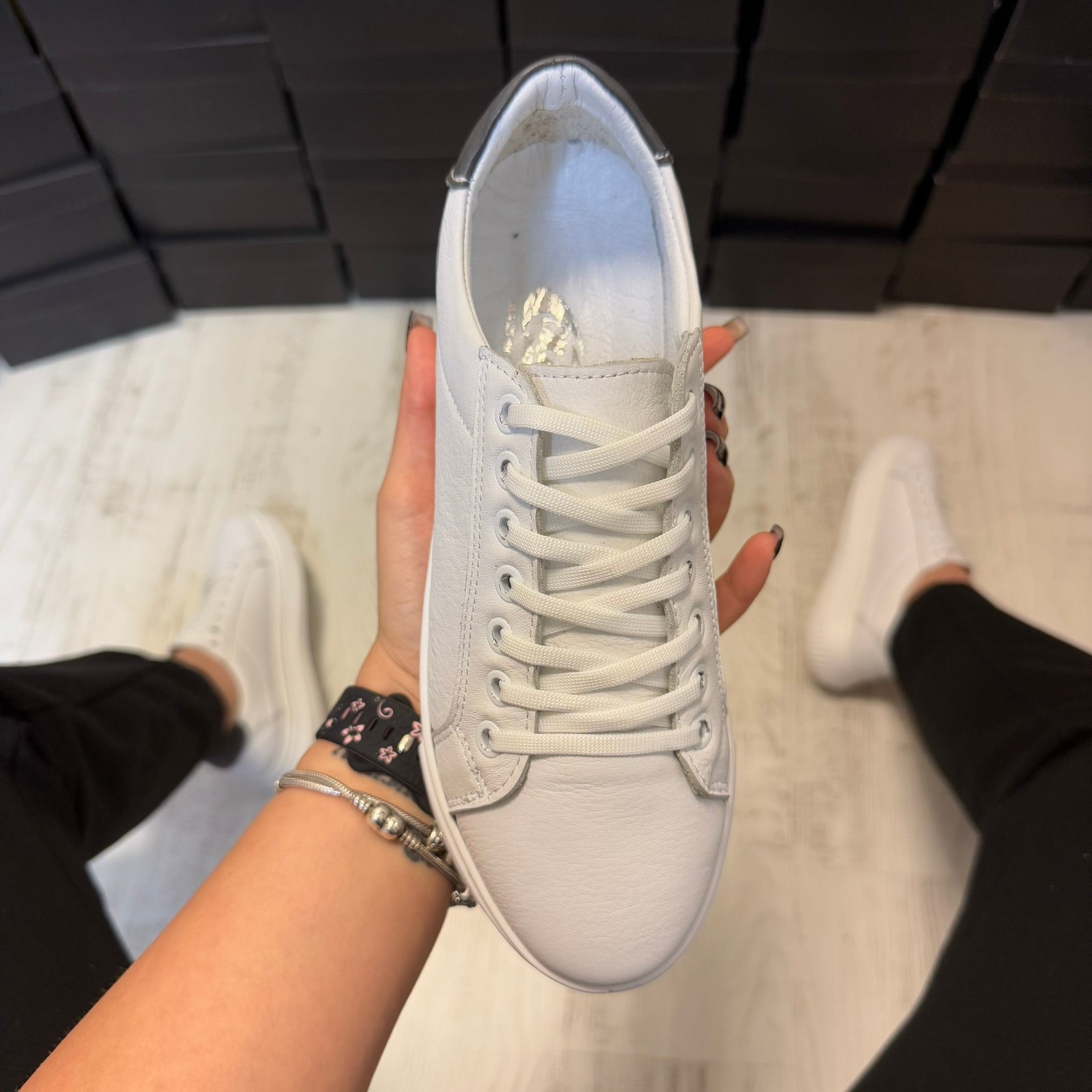 Pantofi damă casual cu șiret din piele naturală White Jens Cod 721