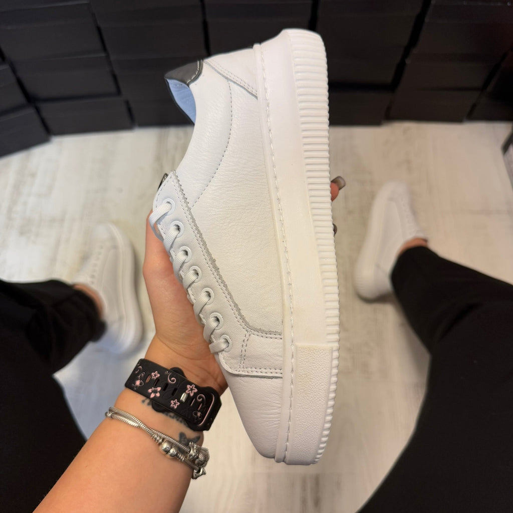 Pantofi damă casual cu șiret din piele naturală White Jens Cod 721