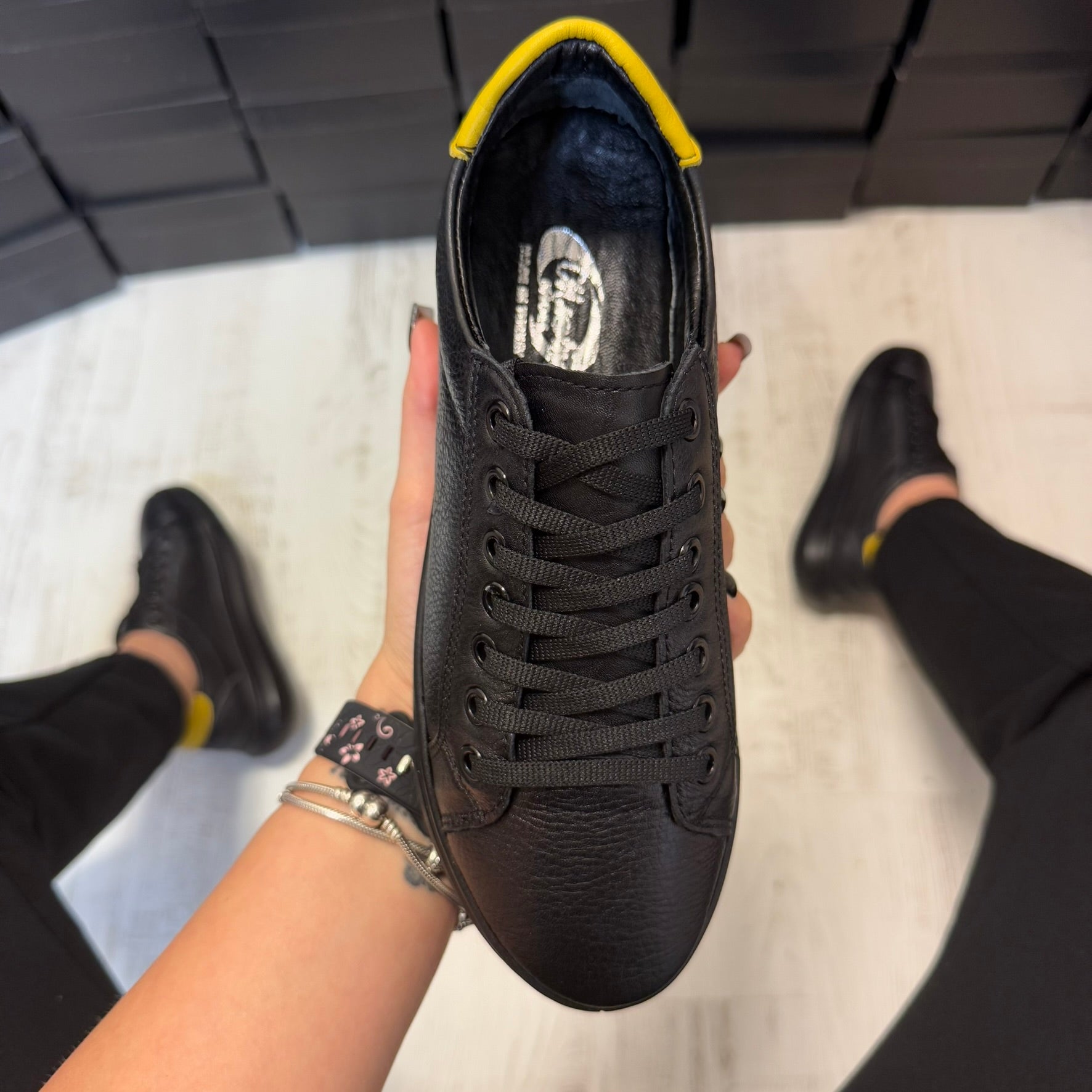 Pantofi damă casual cu șiret din piele naturală Black-G Jens Cod 720