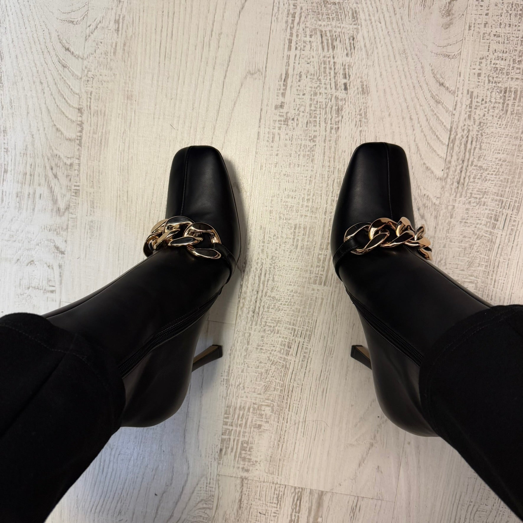 Botine Dama Negru cu lant cod 1151